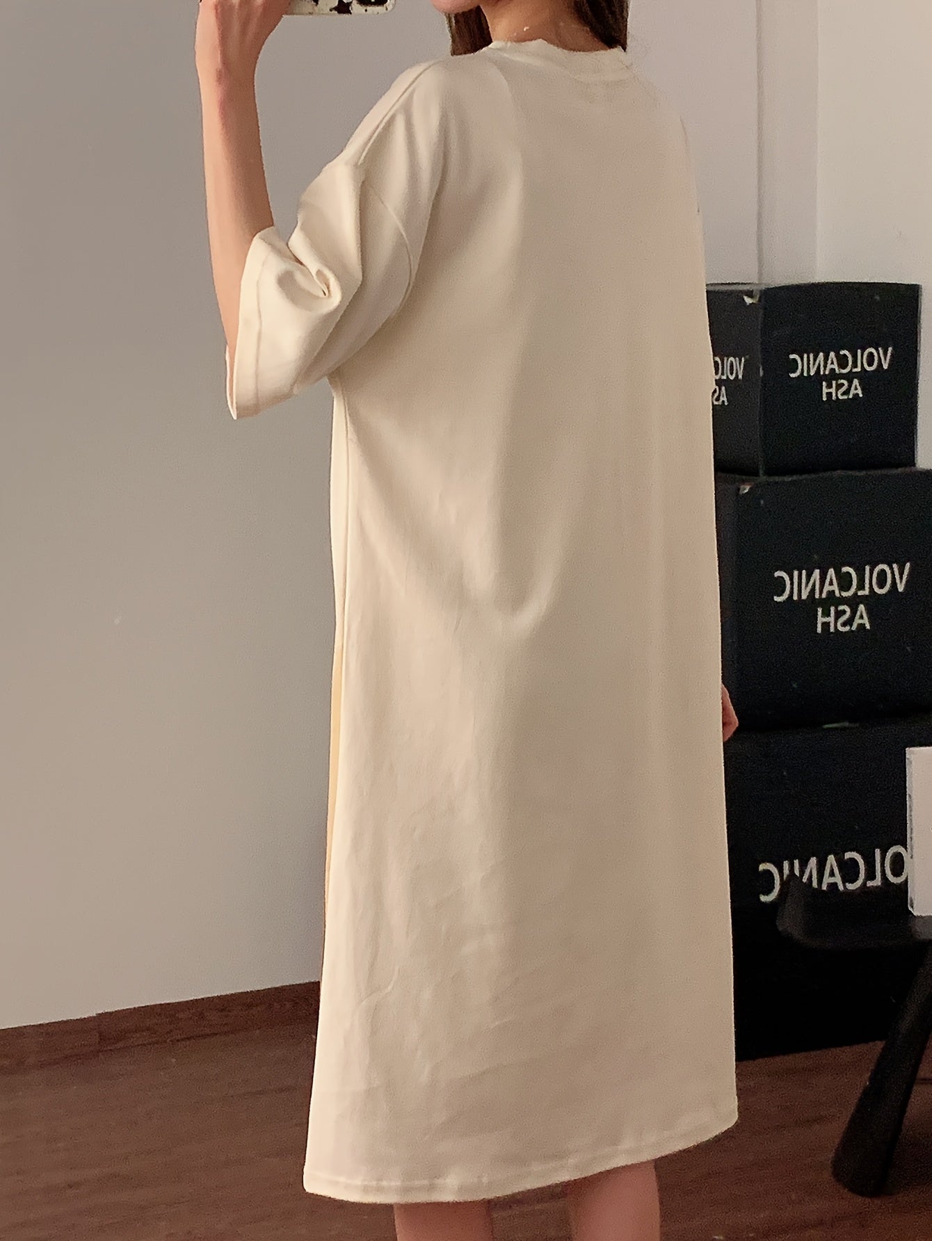 Summer Cartoon Pajamas for Women, Short-Sleeved Dress, Sweet And Cute Nightgown for Home Wear.