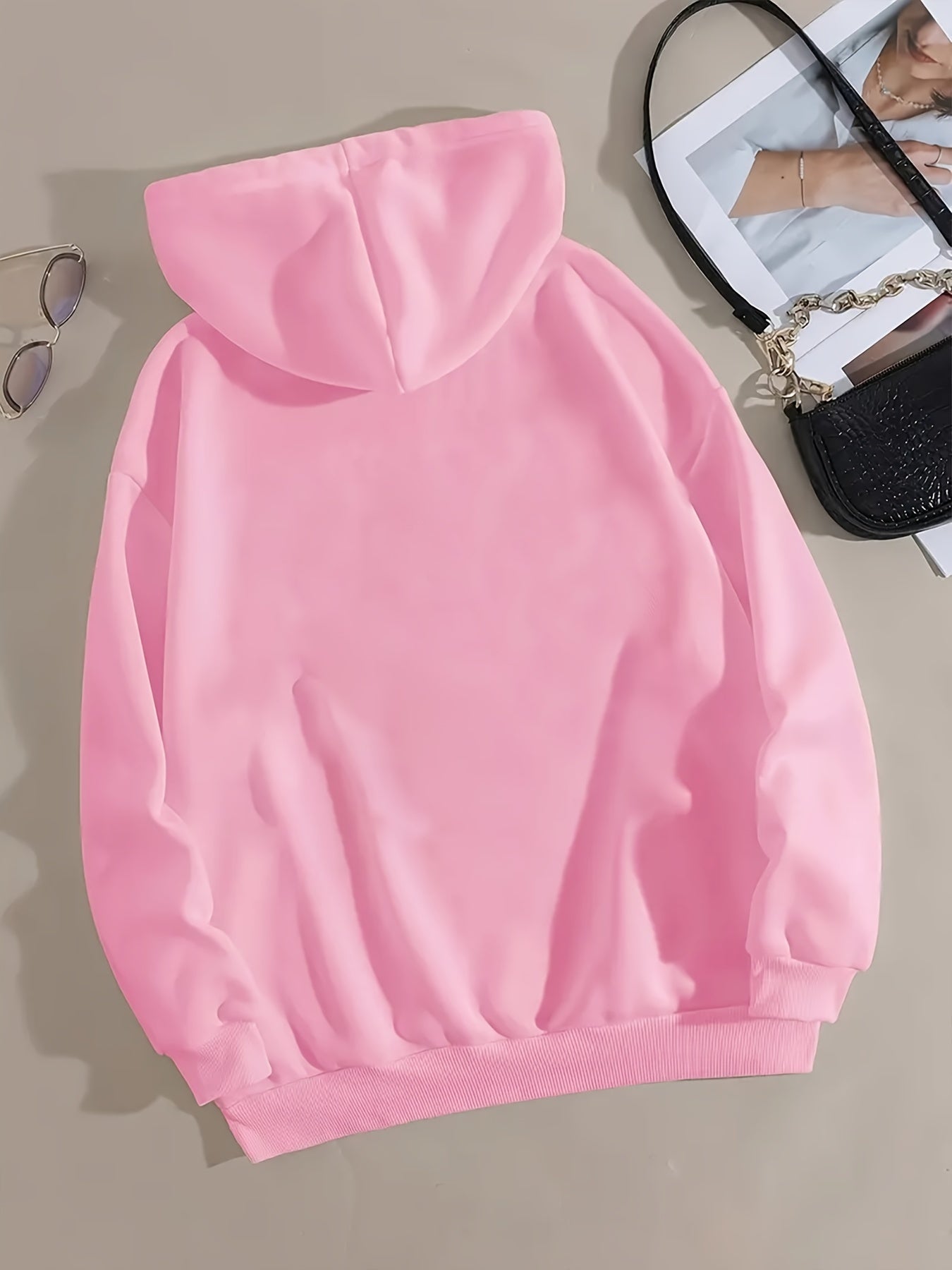 Hoodie Paris – Letter & Bow Print Sweatshirt