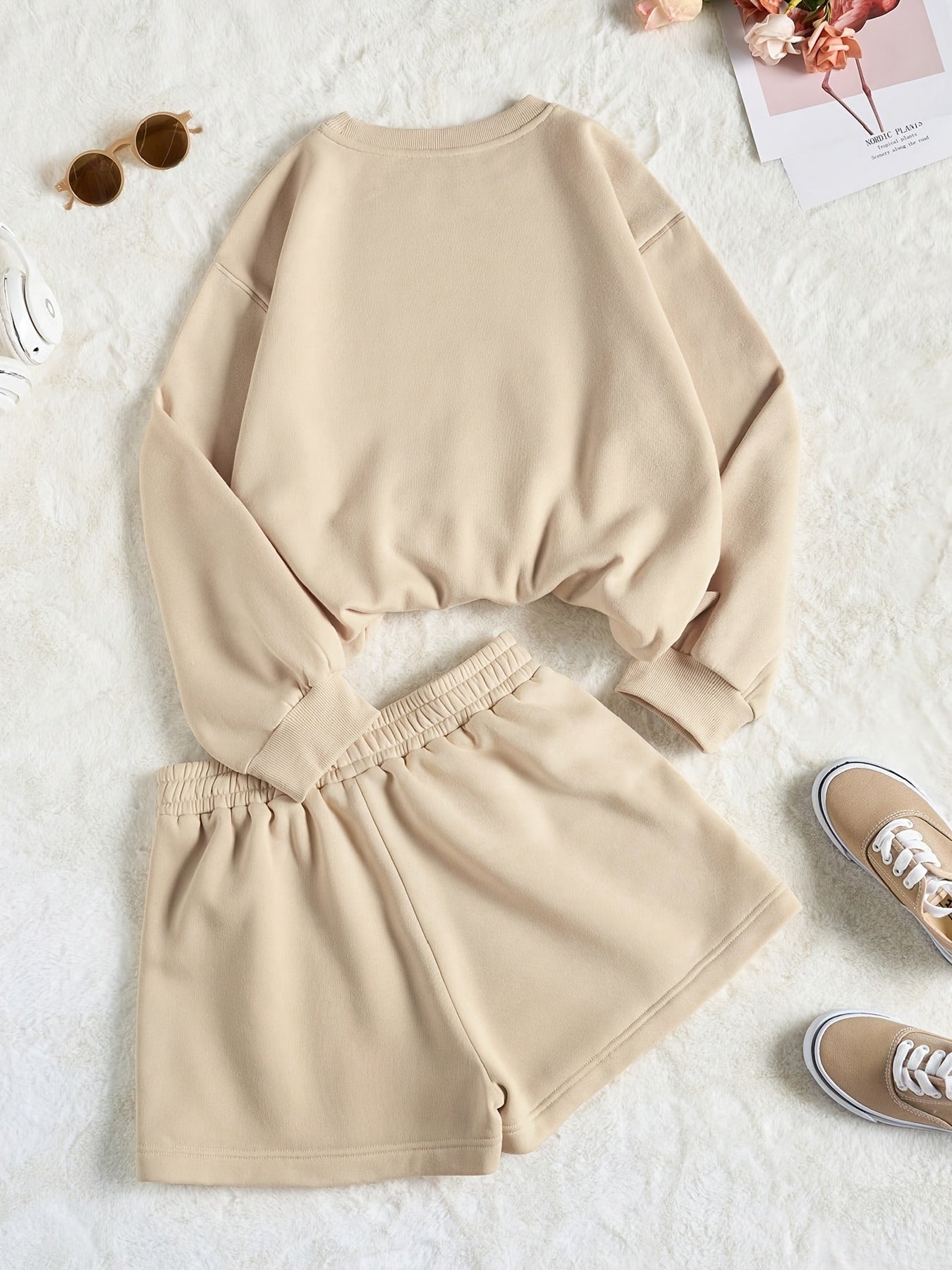 Set Nila – Sweatshirt & Shorts