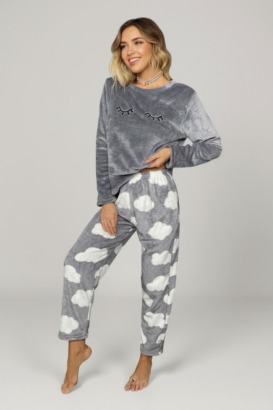 Set Auri – Flanell Pyjama Wolkenprint