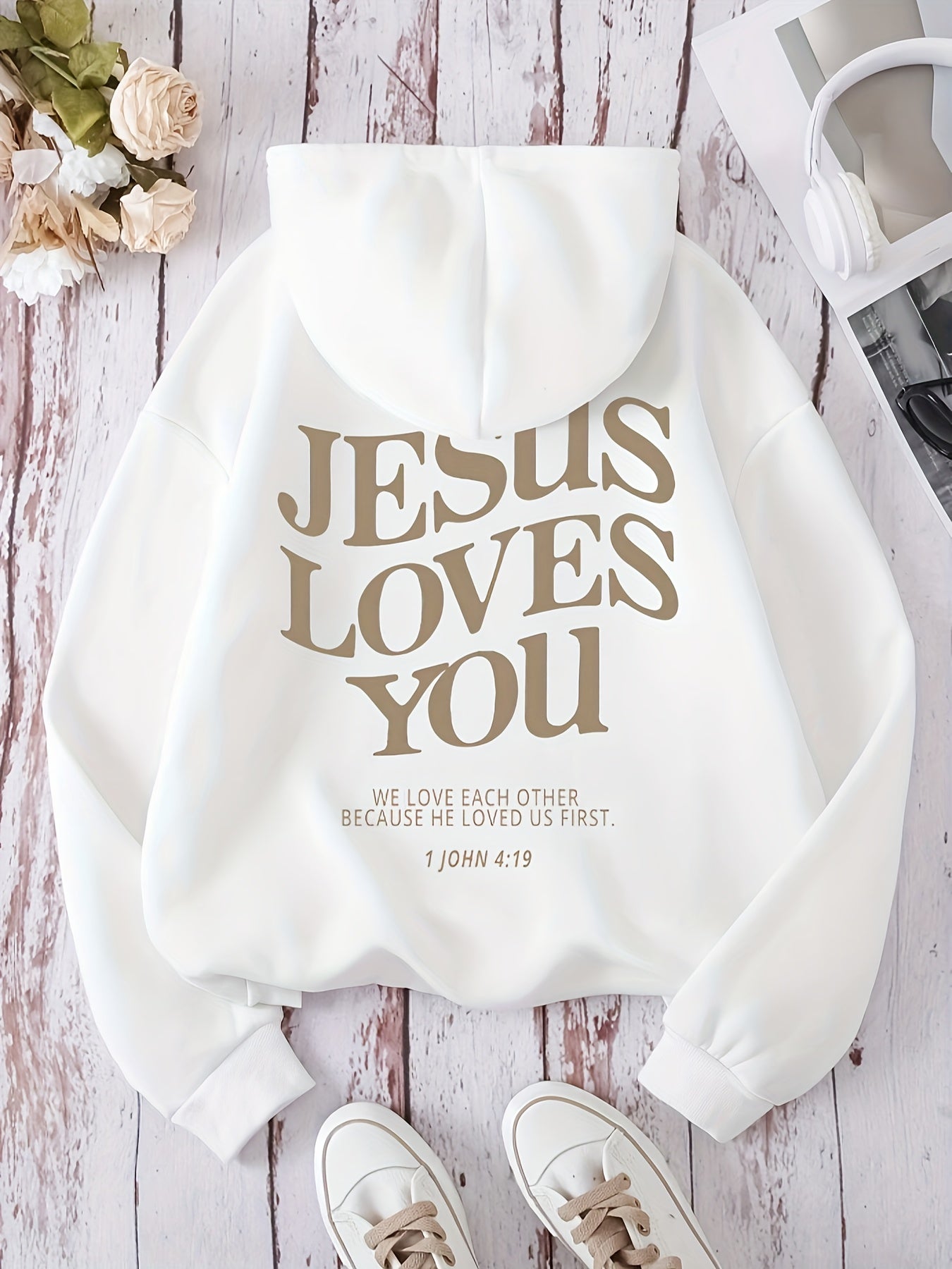 “Jesus Loves You” Letter Print Hoodie