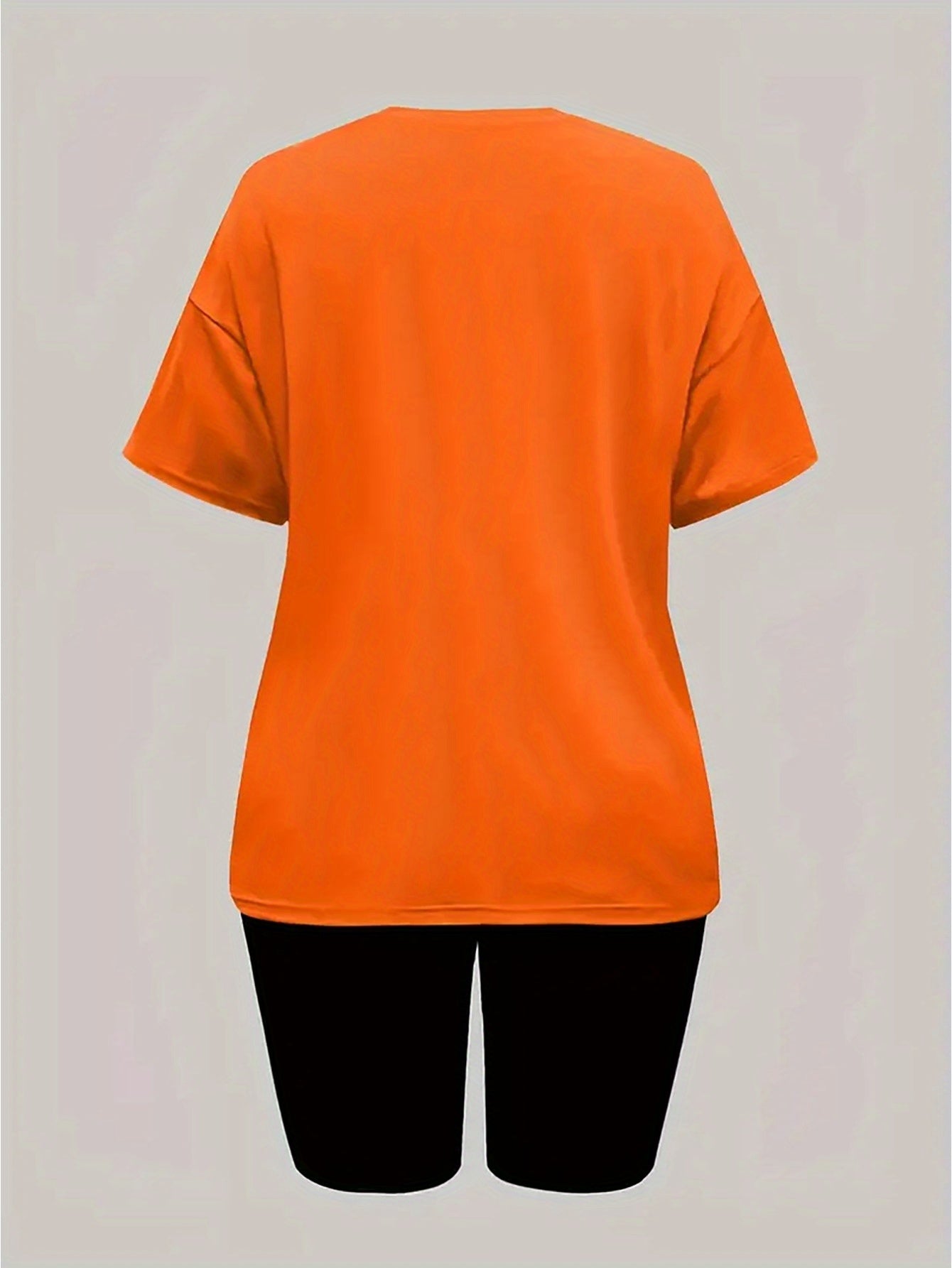 Set Naya – T-Shirt & Shorts