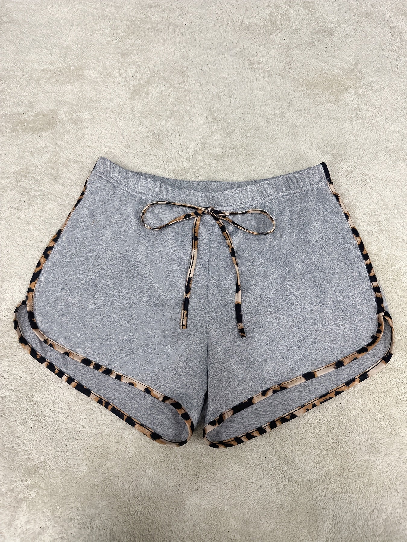 Shorts Leni – Leo Detail