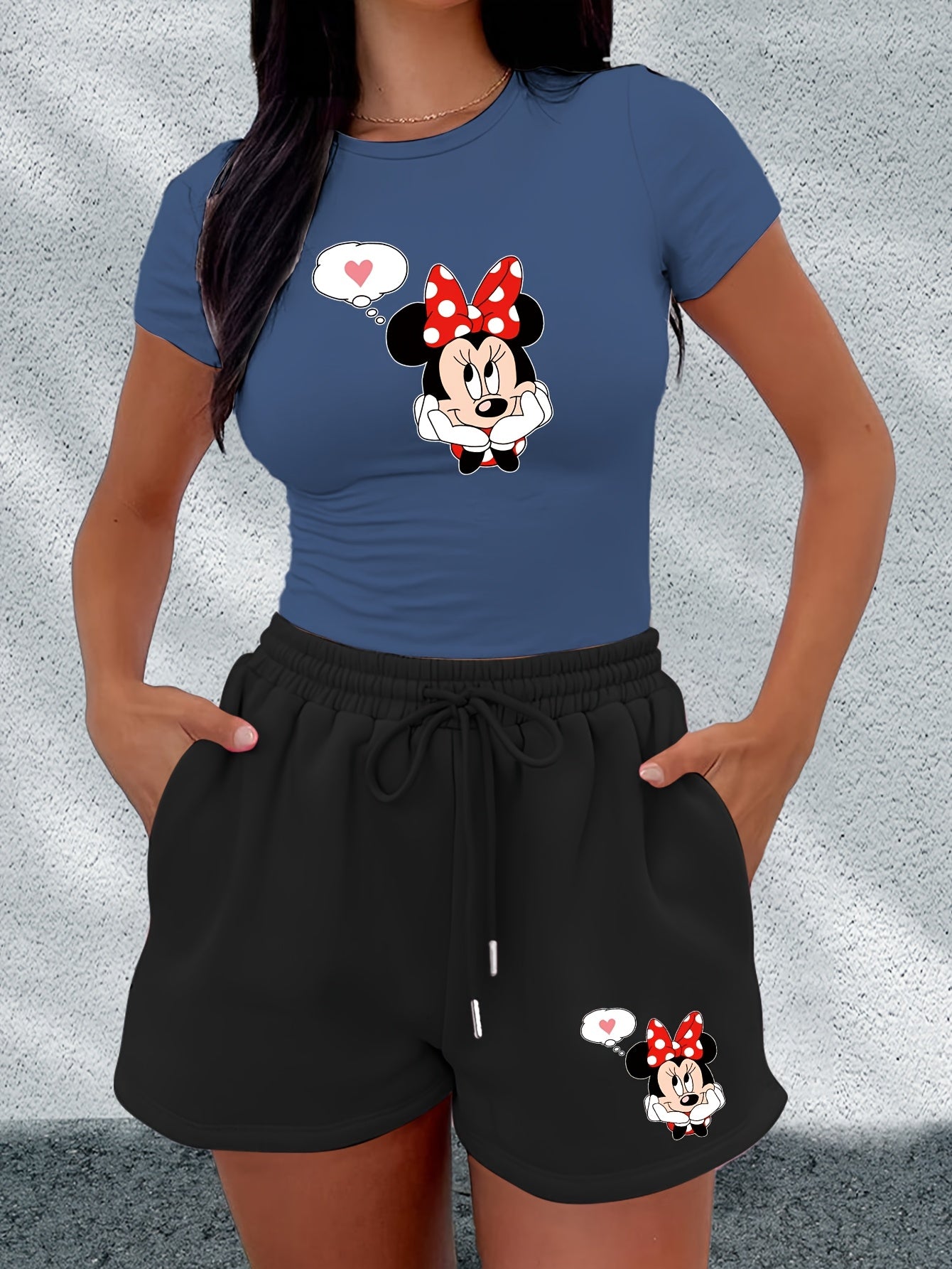 Set Mila – T-Shirt & Shorts mit Minnie-Motiv
