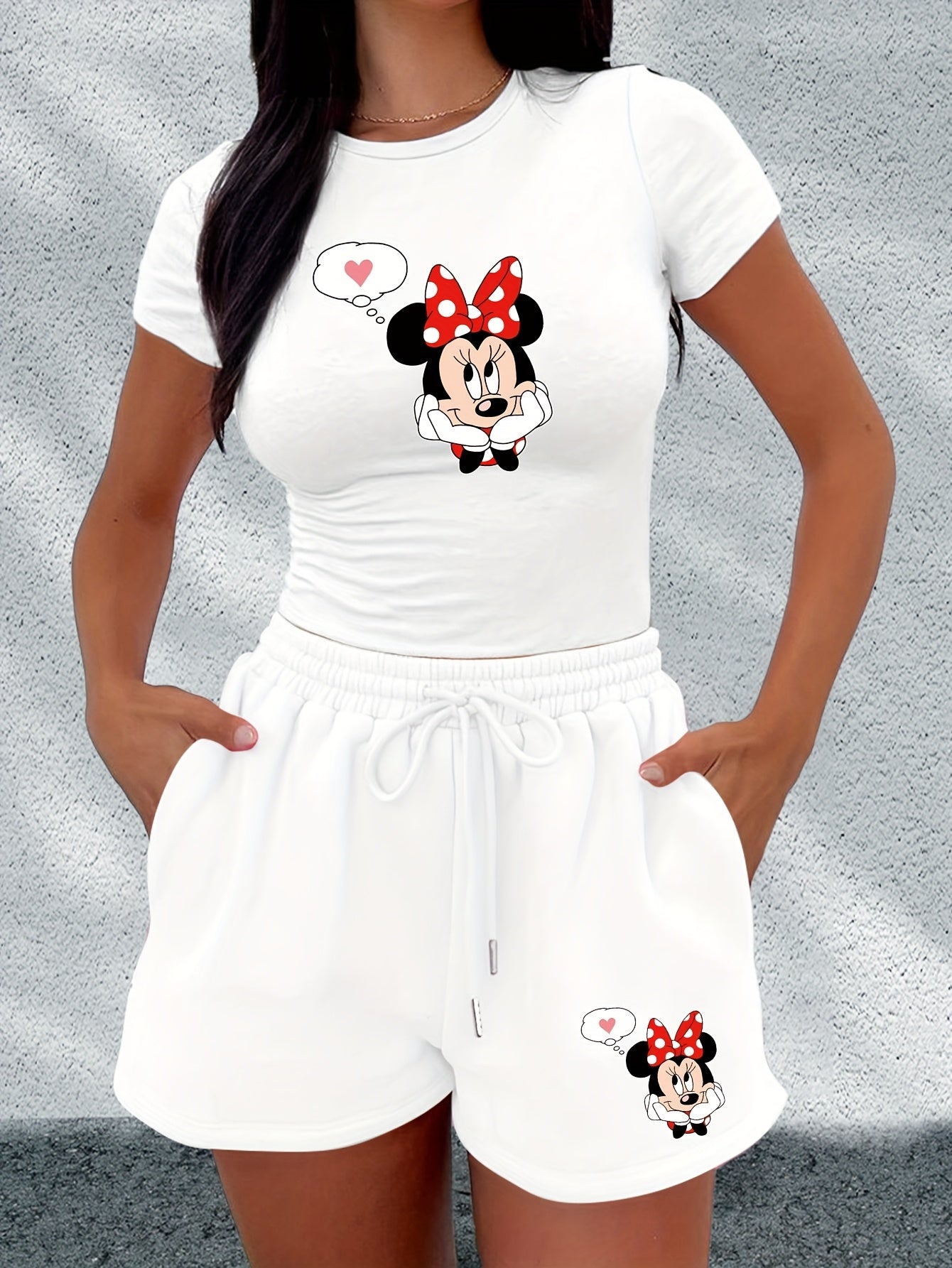 Set Mila – T-Shirt & Shorts mit Minnie-Motiv
