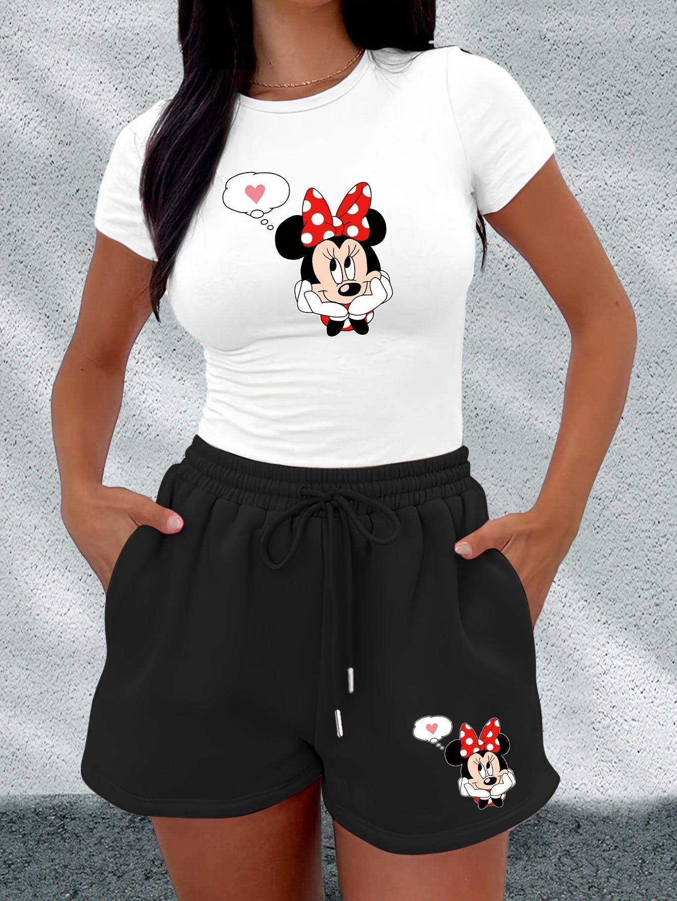 Set Mila – T-Shirt & Shorts mit Minnie-Motiv