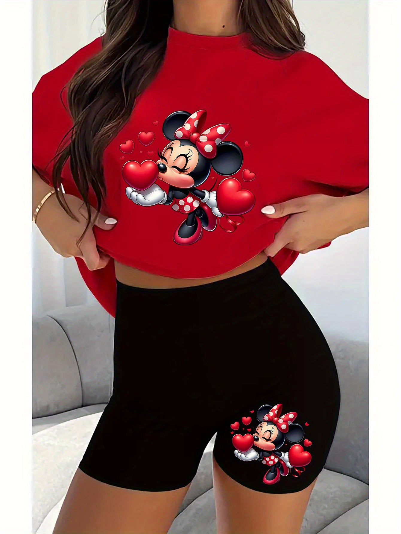 Set Naya – T-Shirt & Shorts