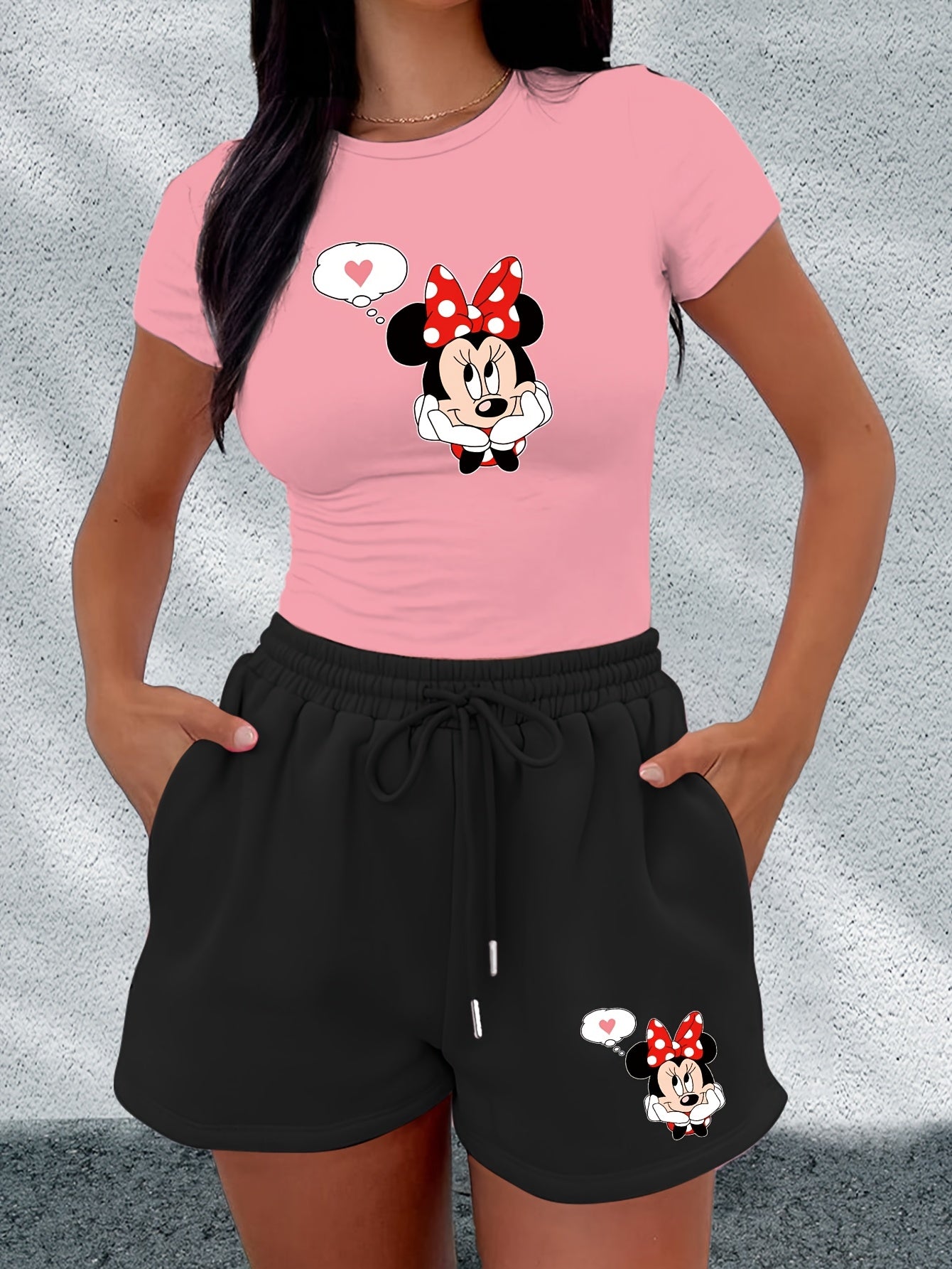Set Mila – T-Shirt & Shorts mit Minnie-Motiv