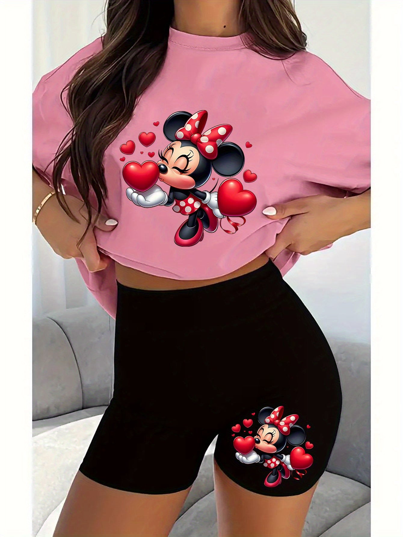 Set Naya – T-Shirt & Shorts